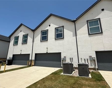 277 Mule Deer Drive - Photo Thumbnail 20