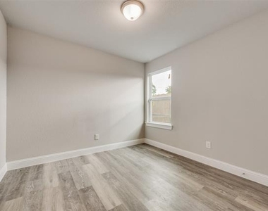 3155 Stag Road - Photo Thumbnail 12