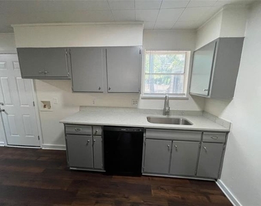 4743 Harper Drive - Photo Thumbnail 5