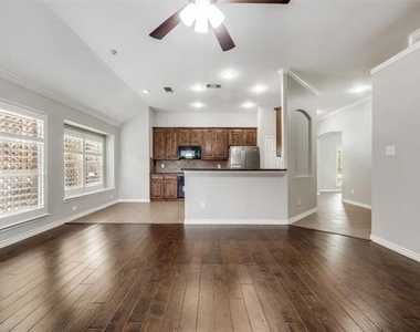 14900 Frisco Ranch Drive - Photo Thumbnail 7