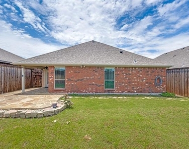 14900 Frisco Ranch Drive - Photo Thumbnail 20