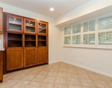 4225 Reaumur Drive - Photo Thumbnail 10
