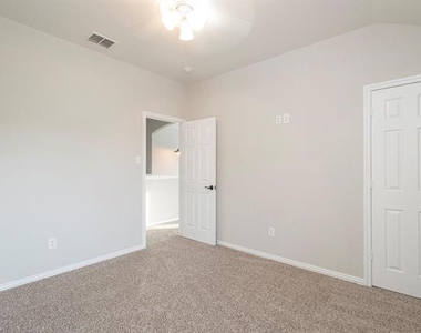 1509 Heron Drive - Photo Thumbnail 13