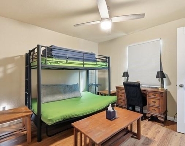 108 Reservoir Street - Photo Thumbnail 15