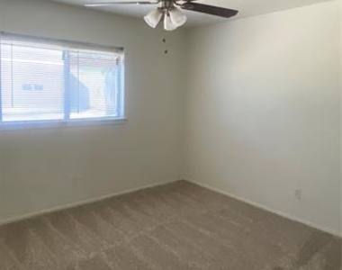 748 Chalk Hill Lane - Photo Thumbnail 14