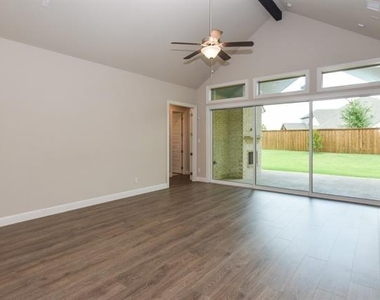 16696 Trumpet Vine Road - Photo Thumbnail 10