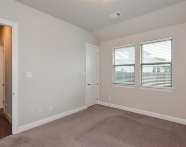 16696 Trumpet Vine Road - Photo Thumbnail 22