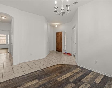 4716 Meadow Green Trail - Photo Thumbnail 15