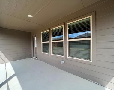 1416 Dillard Creek Drive - Photo Thumbnail 19