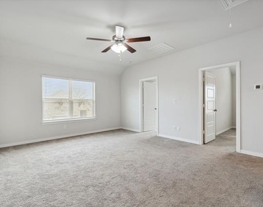 1833 Meadow Trail Lane - Photo Thumbnail 19