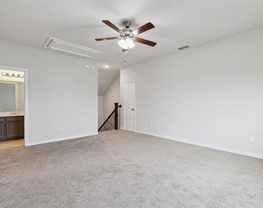 1833 Meadow Trail Lane - Photo Thumbnail 20