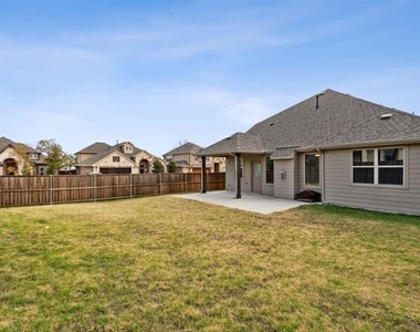 1833 Meadow Trail Lane - Photo Thumbnail 26