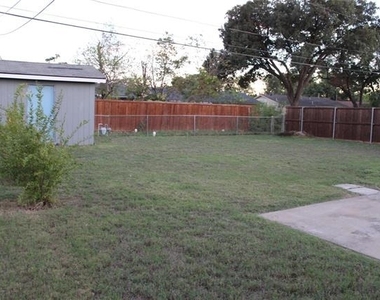 13846 Sundown Trail - Photo Thumbnail 9