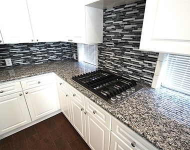 18620 Gibbons Drive - Photo Thumbnail 23