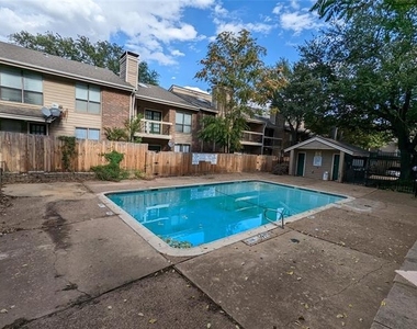 5750 Phoenix Drive - Photo Thumbnail 2