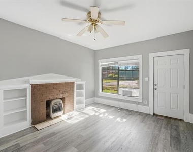 735 Victoria Street - Photo Thumbnail 17