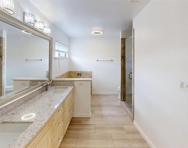 786 Pierre Lane - Photo Thumbnail 23