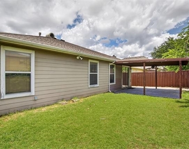 2805 Nandina Street - Photo Thumbnail 23