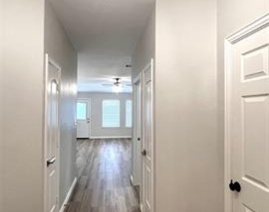 721 Cedar Cove Drive - Photo Thumbnail 2