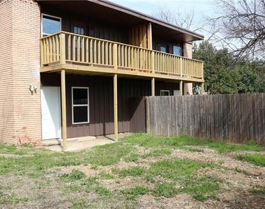 6321 Walraven Circle - Photo Thumbnail 22