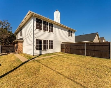 3929 Acorn Lane - Photo Thumbnail 33
