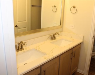 1908 Midhurst Drive - Photo Thumbnail 23