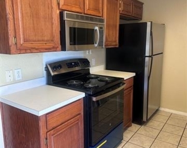 3834 Purdue Lane - Photo Thumbnail 3