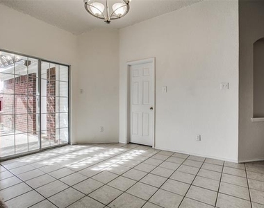 4213 Magnolia Drive - Photo Thumbnail 11