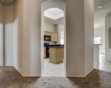4213 Magnolia Drive - Photo Thumbnail 6