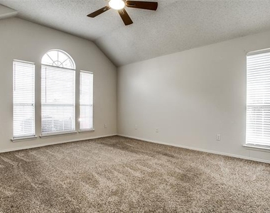 4213 Magnolia Drive - Photo Thumbnail 16