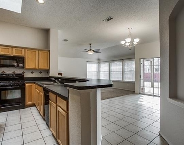 4213 Magnolia Drive - Photo Thumbnail 10