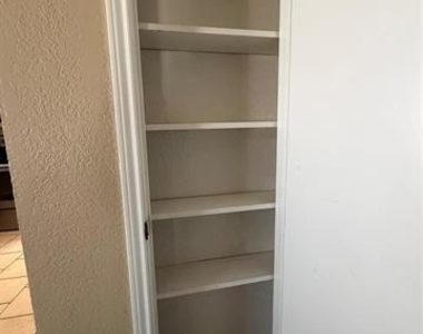 2530 Indigo Lane - Photo Thumbnail 10