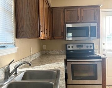 2530 Indigo Lane - Photo Thumbnail 20