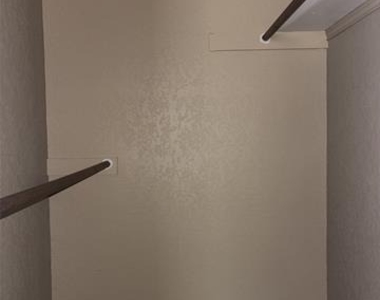 2530 Indigo Lane - Photo Thumbnail 8