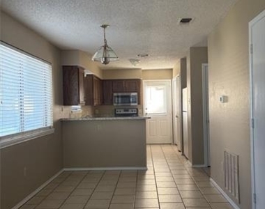 2530 Indigo Lane - Photo Thumbnail 16