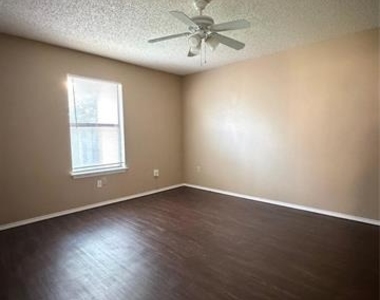 2530 Indigo Lane - Photo Thumbnail 1