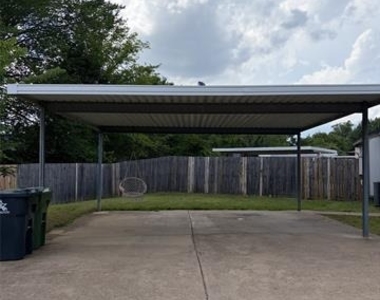 2530 Indigo Lane - Photo Thumbnail 3