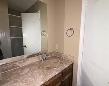 2530 Indigo Lane - Photo Thumbnail 21