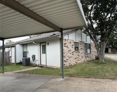 2530 Indigo Lane - Photo Thumbnail 15