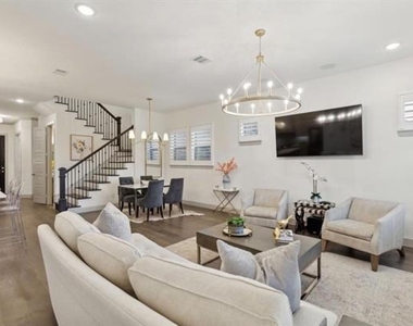 9142 Rock Daisy Court - Photo Thumbnail 4