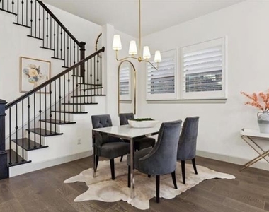 9142 Rock Daisy Court - Photo Thumbnail 3