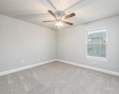 722 Rolling Terrace Circle - Photo Thumbnail 19