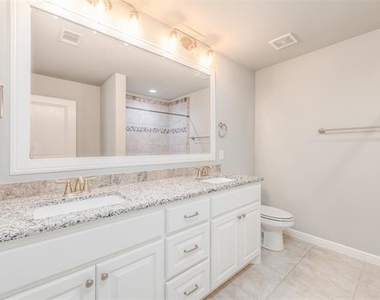 722 Rolling Terrace Circle - Photo Thumbnail 14