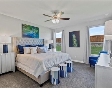 14540 Caelum Drive - Photo Thumbnail 17