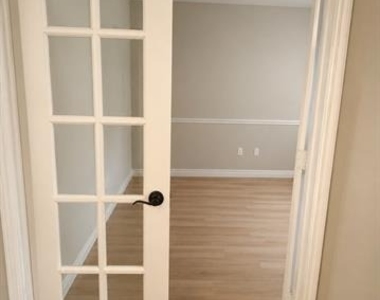 2441 Loreto Drive - Photo Thumbnail 10