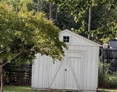 2517 Willow Oak Lane - Photo Thumbnail 9