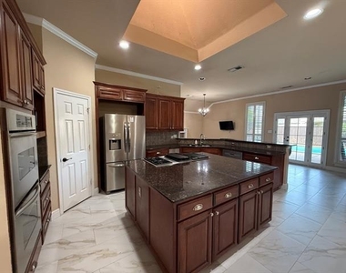1107 Lyra Lane - Photo Thumbnail 5