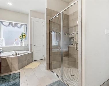 525 Hearth Terrace - Photo Thumbnail 19