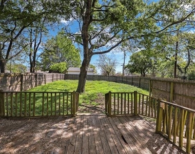 1130 W Day Street - Photo Thumbnail 15