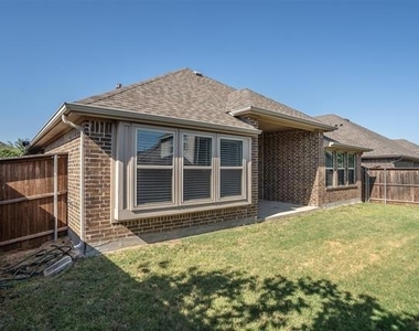 529 Overton Avenue - Photo Thumbnail 26